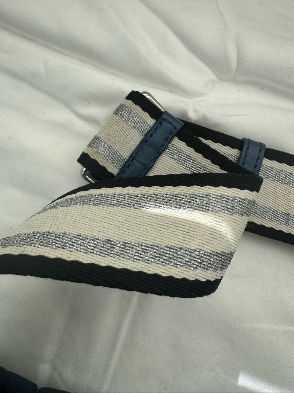 Marc Jacobs Quilted Navy Crossbody with Branded Patch - Picture 4 of 8